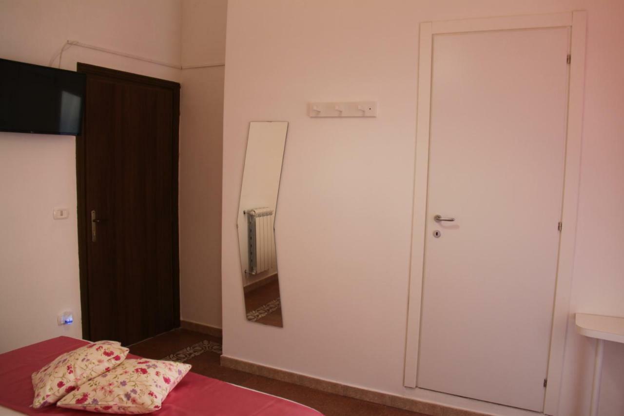 B&B Le Porte Di Napoli Kültér fotó